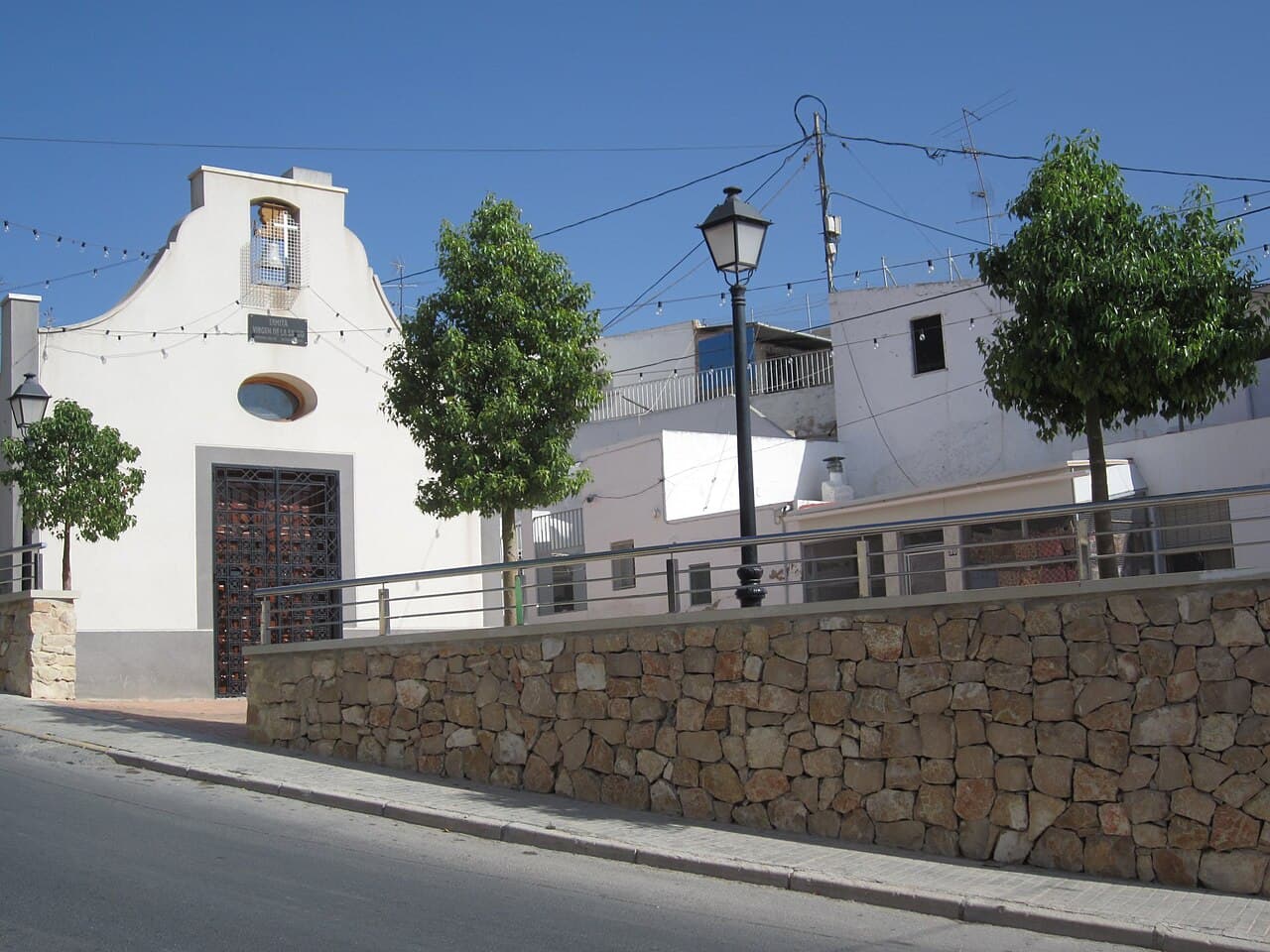 De Ermita de la Mare de Déu de la Salut op de heuvel boven Crevillent