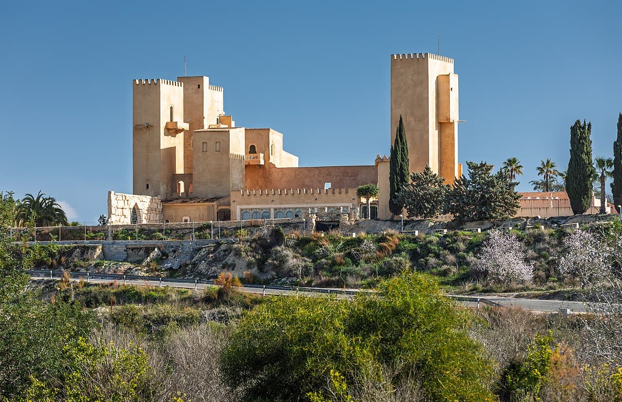 Het uitzichtpunt Castillo de San Miguel in San Miguel de Salinas