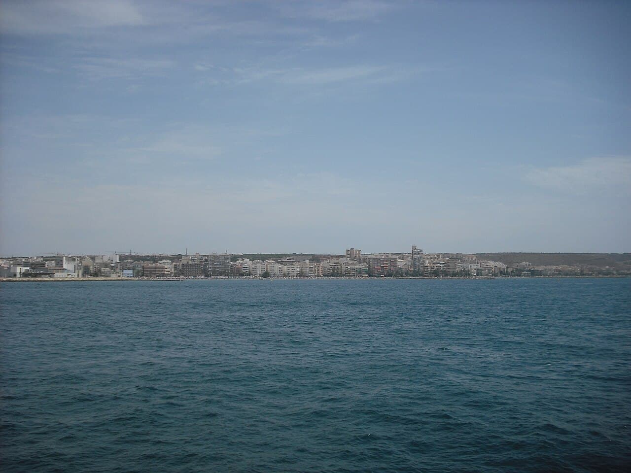 Uitzicht over Santa Pola vanaf de oostkant